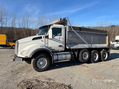 2017 Kenworth T880 8x4 8x4 Tipper Truck