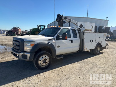 2016 Ford F-550 XLT 4x4 Extended Cab Utility Truck