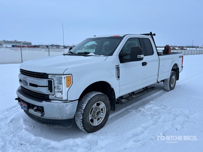 2017 Ford F-250 XLT 4x4 Extended Cab Pickup