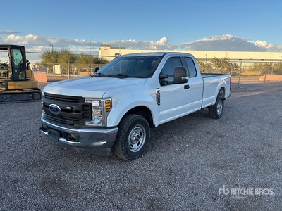 2019 Ford F-250 XL 4x2 Extended Cab Pickup