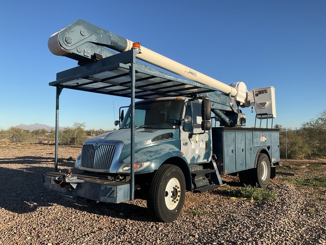 2005 International 4300 Bucket Truck