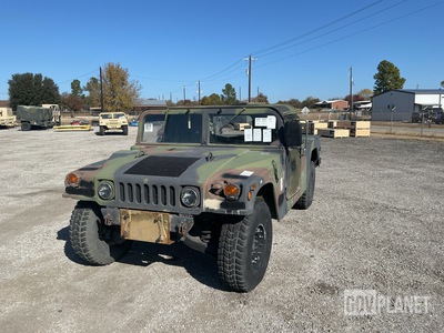 1993 AM General M1097 HMMWV 2 Door Soft Top w/Truck Body