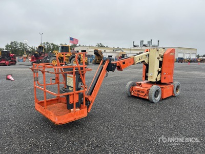 2015 JLG E300AJP 2WD Electric Articulating Boom Lift