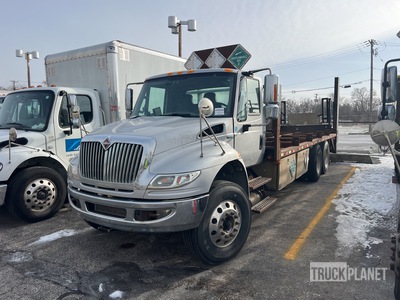 2014 International 4400 SBA 6x4 Flatbed Truck