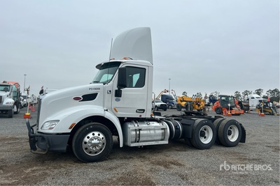 2019 Peterbilt 579 6x4 T/A Day Cab Truck Tractor