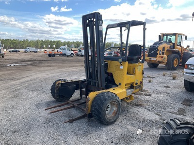 2006 Moffett M55 5500 lb 3x3 Op vrachtwagen gemonteerde vorkheftruck