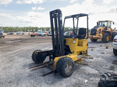 2006 Moffett M55 5500 lb 3x3 Op vrachtwagen gemonteerde vorkheftruck