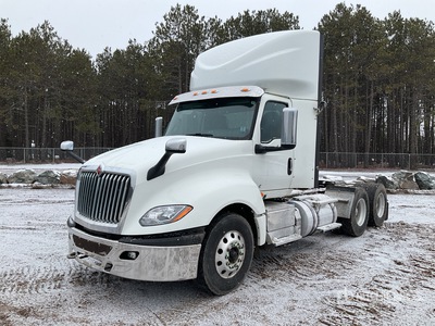 2019 International LT625 6x4 T/A Day Cab Truck Tractor