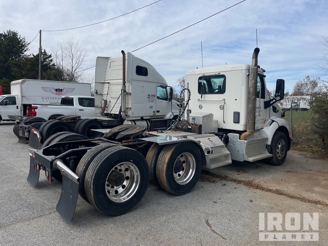 CAMIóN 2016 PETERBILT