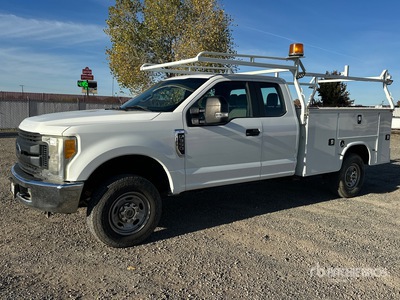 2017 Ford F-350 XL 4x4 Extended Cab شاحنة متعددة الاغراض