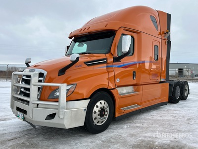 2023 Freightliner Cascadia 113 6x4 تراكتور شاحنة كابينة النوم (ثنائية المحور)