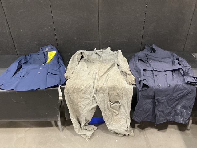 (22) Men&rsquo;s Coats, (2) Pairs of Utility Coveralls & Assorted Items