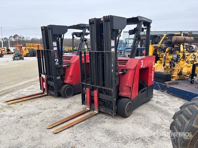 2021 Raymond 425-C40QM 4000 lb شاحنة الوصول