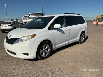2014 Toyota Sienna Minivan