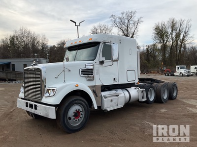 2013 Freightliner Coronado 122 8x4 Heavy Haul Cabeza Tractora Cabina Dormitorio