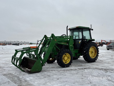 1989 John Deere 2955 4WD Tractor