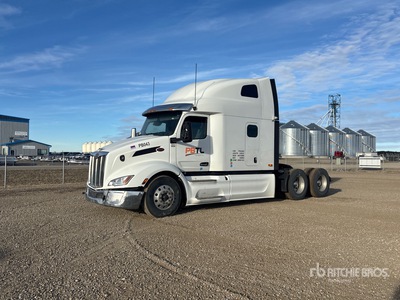 2023 Peterbilt 579 6x4 Sleeper Prime Mover
