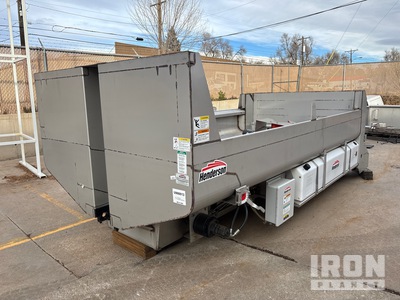 Henderson Hydraulic - 201 Stainless Steel - Munibody 22 / Bottom Conveyor / Salt Spreader w/ Pre-wet Liquid Tanks - Heavy Duty Combination Benne basculante - Fits Truck (Unused)