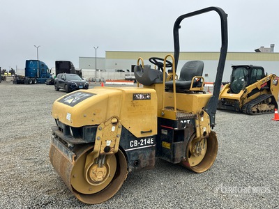 2005 Cat CB214E Rodillo Tándem