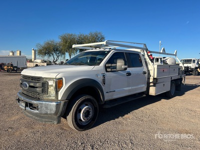 2017 Ford F-550 XL 4x4 Crew Cab Flatbed Truck