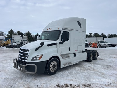 2019 Freightliner Cascadia 126 6x4 T/A Sleeper Truck Tractor