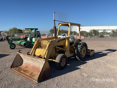 1979 Ford 545 4x2 جرافة تسوية الأراضي