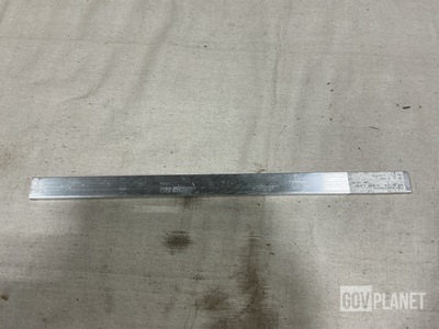 (53) 11002A0753 Metal Bars