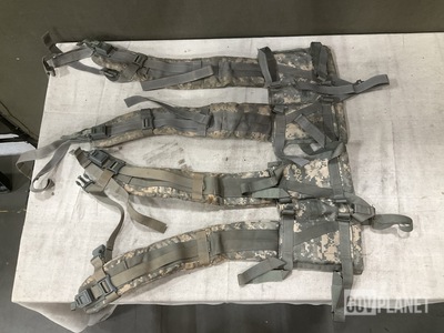 (138) Enhanced Frame Shoulder Straps