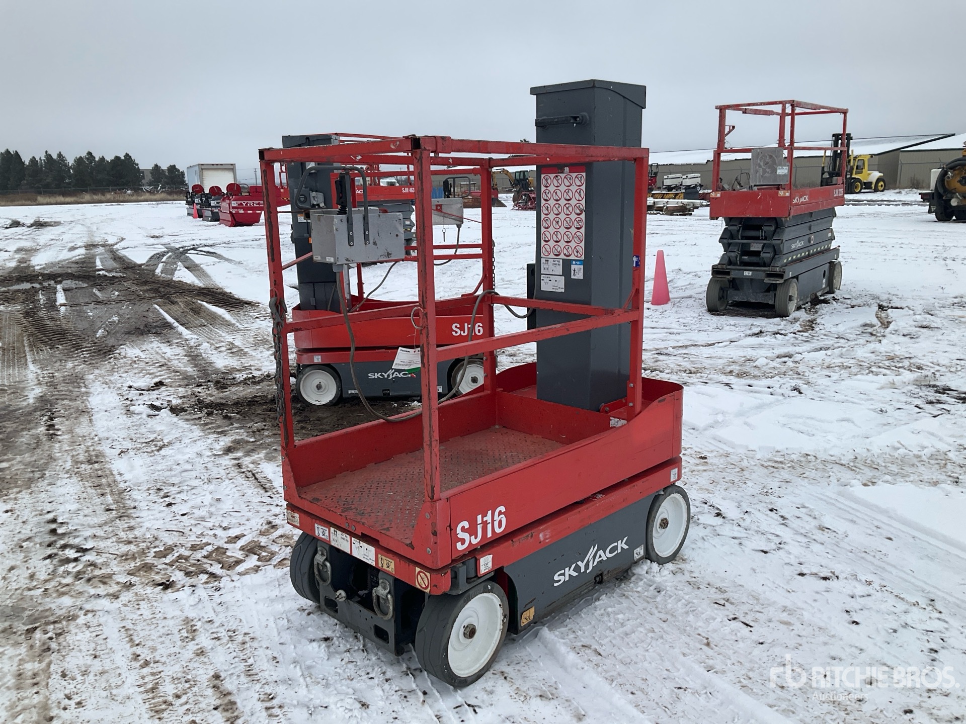 2018 Skyjack SJ16 Vertical Mast Lift