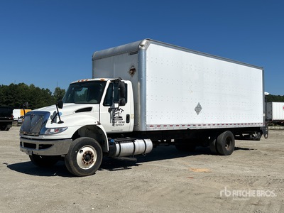 2015 International 4300 4x2 Van Truck