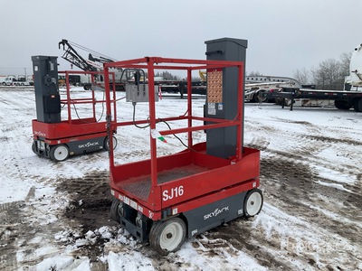 2018 Skyjack SJ16 Vertical Mast Lift