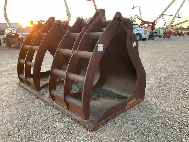 2011 Rockland GPHC L110G 132 in Wheel Loader Grapple Bucket