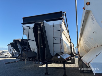 2002 Western 35 ft T/A مقطورة للتفريغ الخلفي