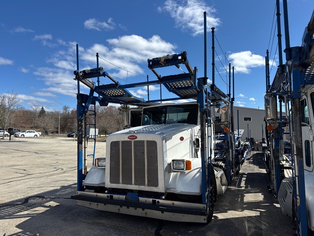 2015 Peterbilt 365 Car Carrier Truck w/Cottrell Trailer