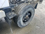 Underbody with Right Steer Tire