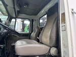 Cab with Seats/armrests