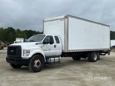 2016 Ford F-750 4x2 Van Truck