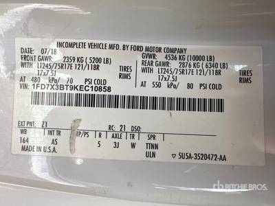 2019 Ford F-350 4x4 Extended Cab Camion utilitaire