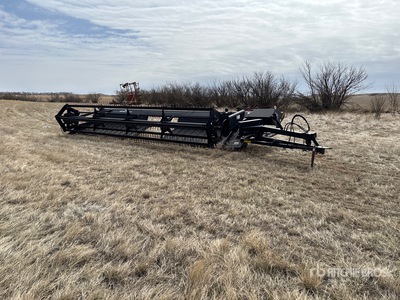 2000 MacDon Prairie Star 4600 25 ft Pull Type Swather Windrower