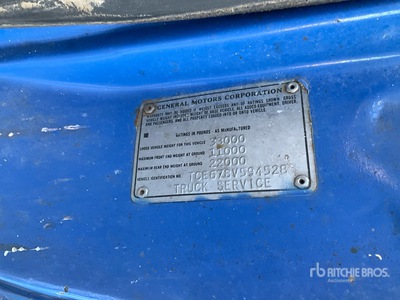 1978 GMC 6500 4x2 Grain Truck (Inoperable)