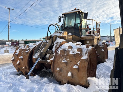 Cat 836G Compacteur de site d'enfouissement à roues (Inoperable)