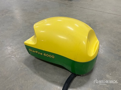 John Deere StarFire 6000 GNSS Receiver