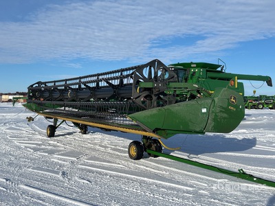 John Deere 635D 35 ft Draper Combine Header