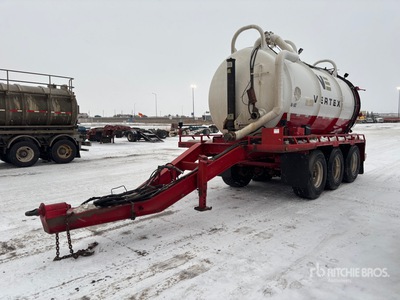 2003 15912 L Tri/A Pup Rimorchio cisterna