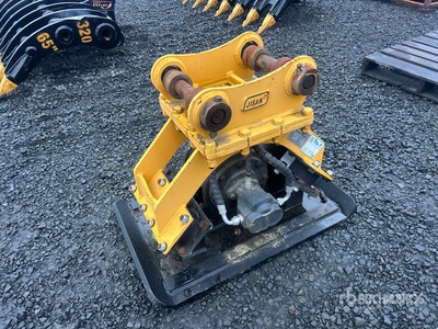 2024 Jisan JSC60 21.5 in プレートコンパクターアタッチメント - Fits 4 - 9 ton