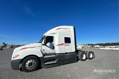 2022 International LT625 6x4 T/A Slaapcabine Trekker