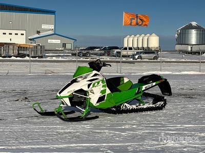 2017 Arctic Cat Sno Pro 8000 Motoneige