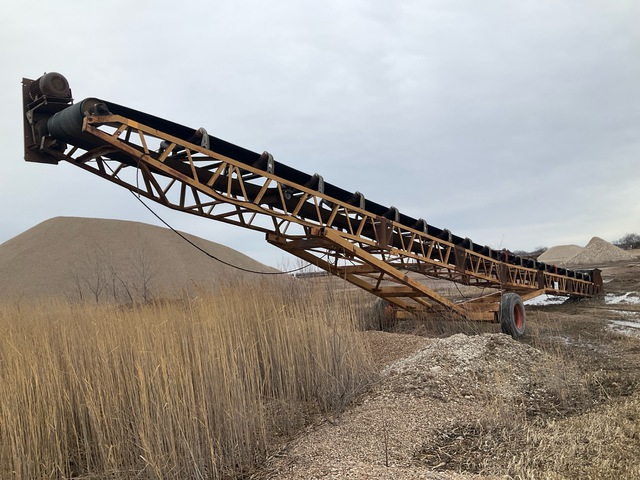 Excel 30 in x 80 ft Portable Stacking Conveyor
