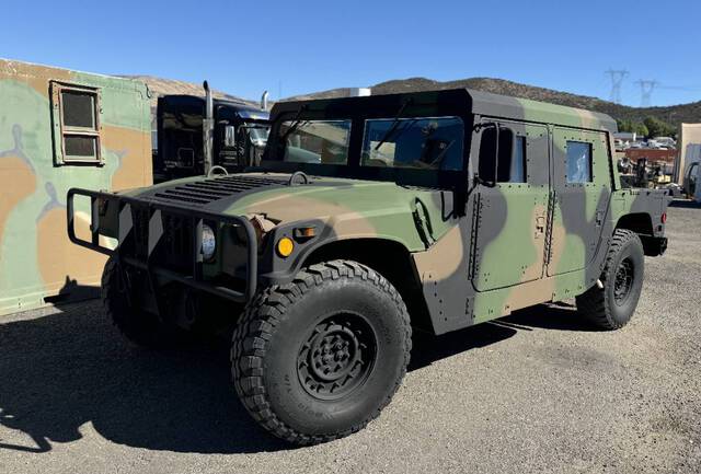 2002 AM General M1097A2 HMMWV