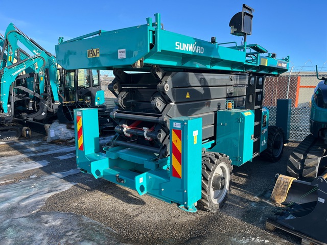 2022 Sunward SWSL6094RT 4x4 Diesel Scissor Lift